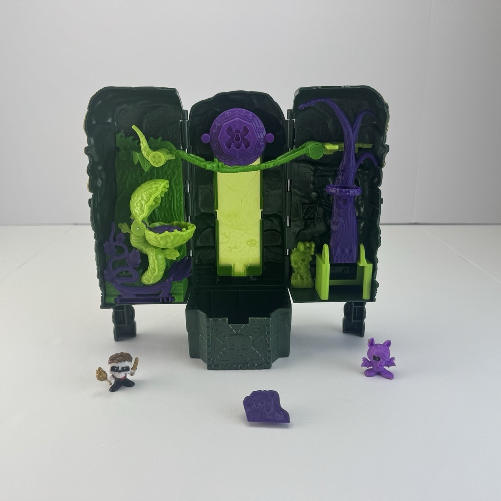 Treasure X Lost Lands Skull Island Swamp Tower Playset Toy